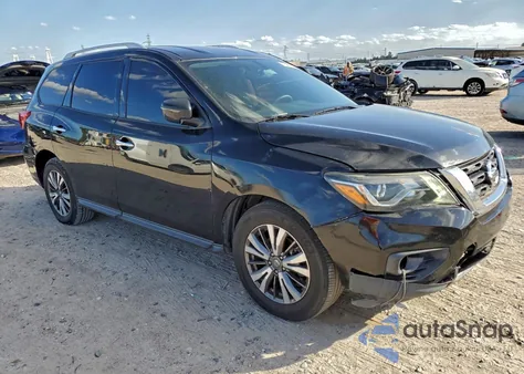 2019 Nissan Pathfinder S z USA, uszkodzony, nr VIN 5N1DR2MN8KC599817
